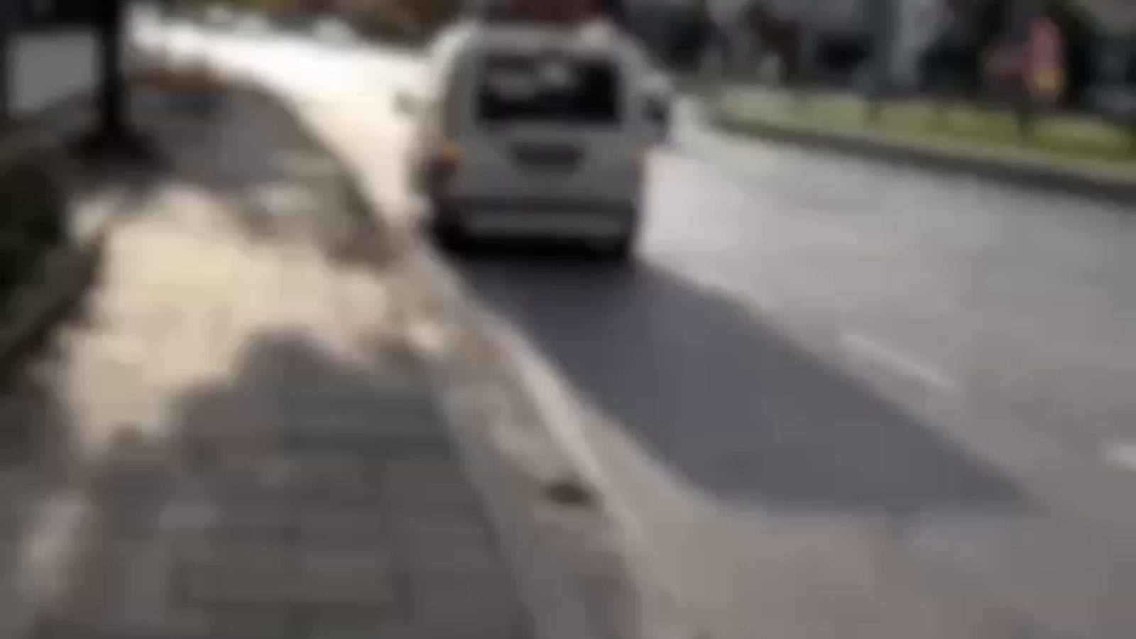 Kayseri'de Cengiz Topel Caddesi'nde ters yöne sürüş tehlikesi