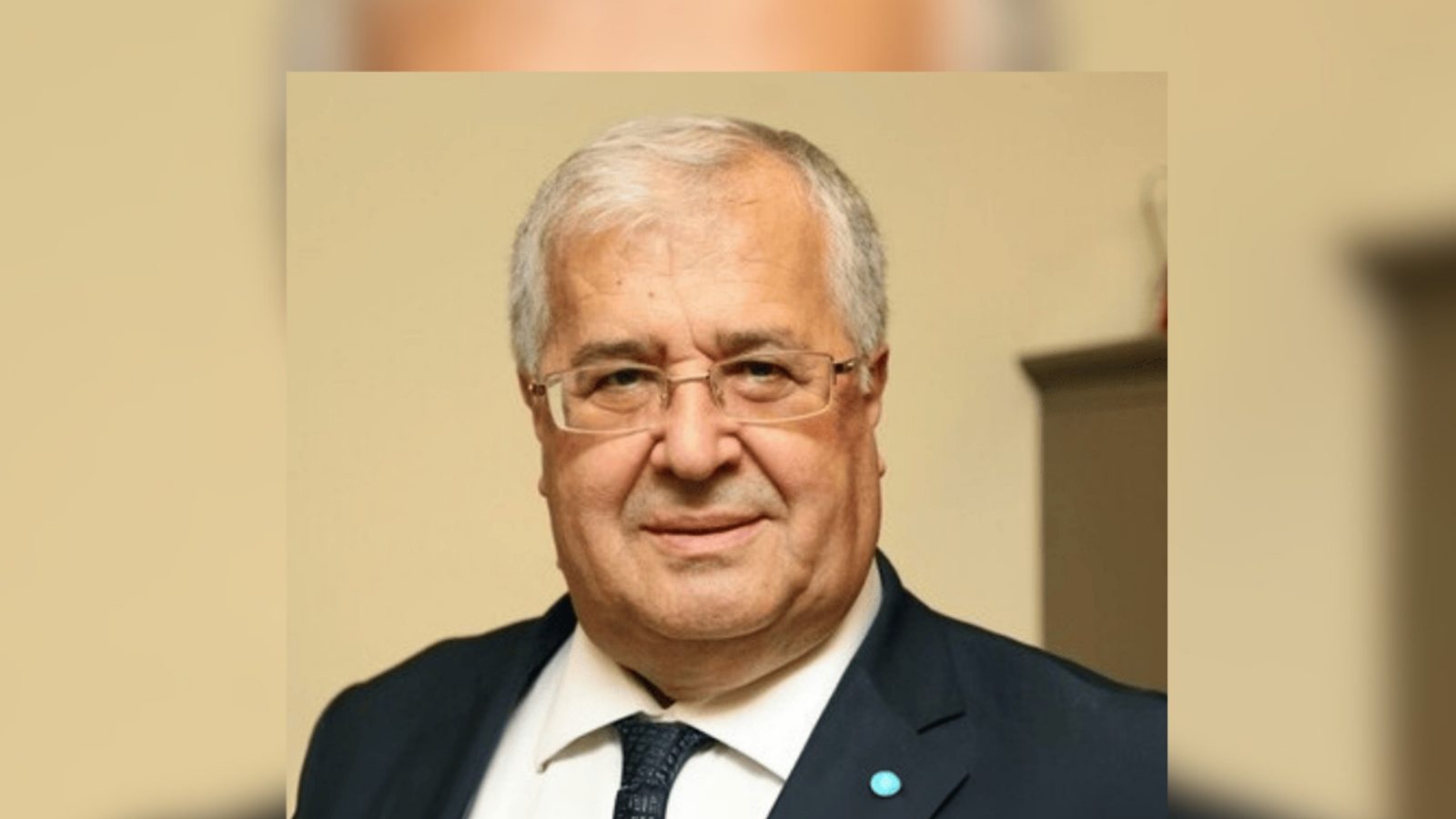 Ekonomiden Sorumlu eski Devlet Bakanı Masum Türker, tüketim sarhoşluğunu giderecek milli yapılar oluşturmayı vurguladı
