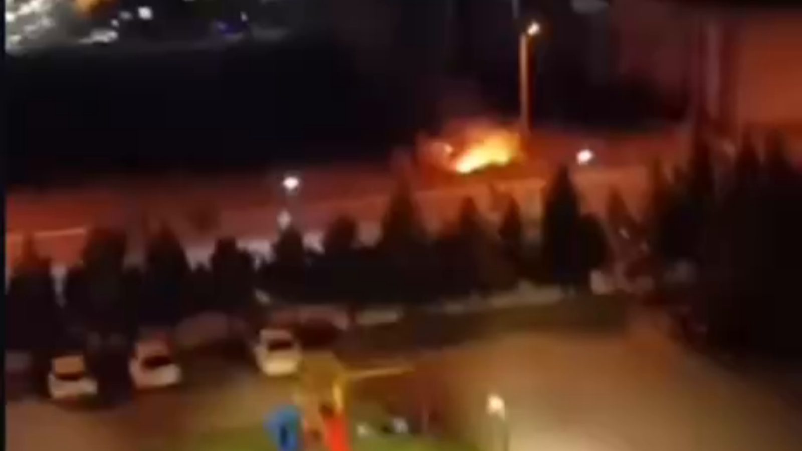 Yakut Mahallesi'nde ot yangını söndürüldü