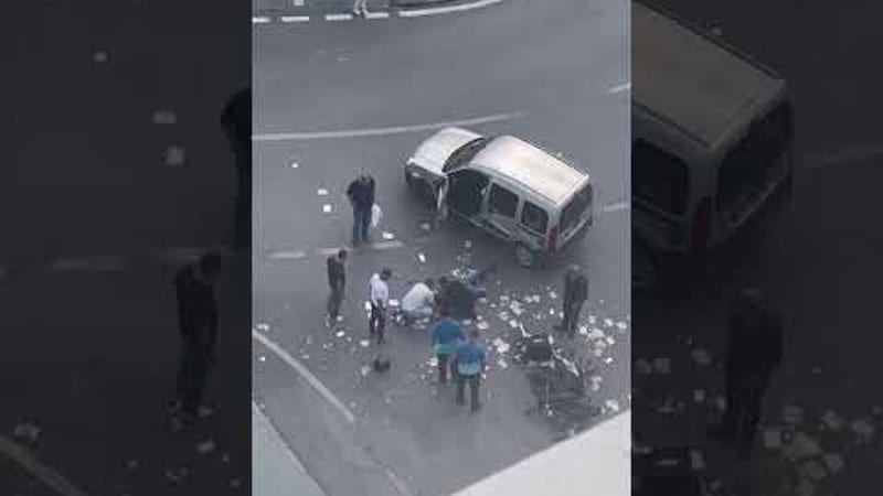 Kazımkarabekir'de araç motosikleti çarptı 1