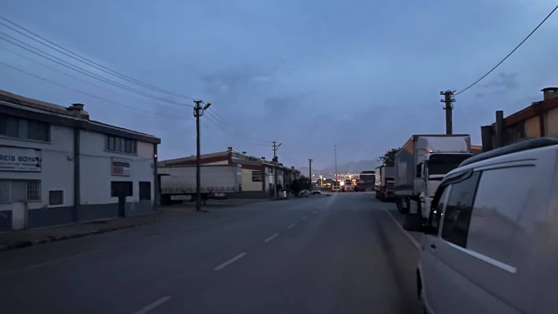 Anbar Mahallesi'nde 31. Cadde aydınlatma ışıkları arızalı
