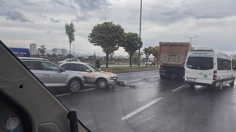 Mimsin'de aynı yerde iki farklı kaza 2