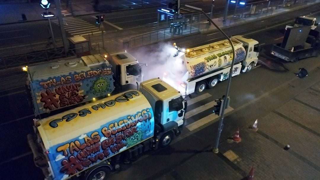 Talas Belediyesi’nden grafiti ile ‘Gadasını aldığım evde gal’ çağrısı