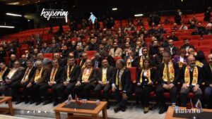 KAYSERİSPOR OLAĞANÜSTÜ GENEL KURULU’NDA KİM NE DEDİ?