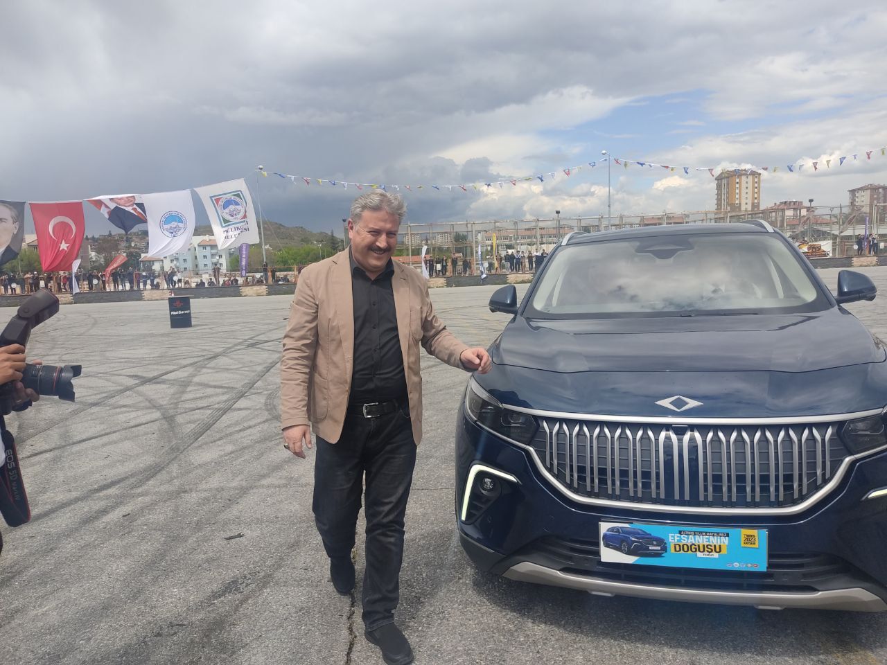 Togg ile slalom gösterisi ve drift show