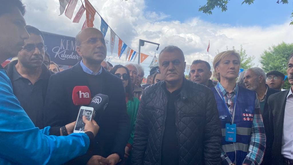 CHP, SEÇİM STANDINA SALDIRI YAPILDIĞI GEREKÇESİYLE SUÇ DUYURUSUNDA BULUNDU