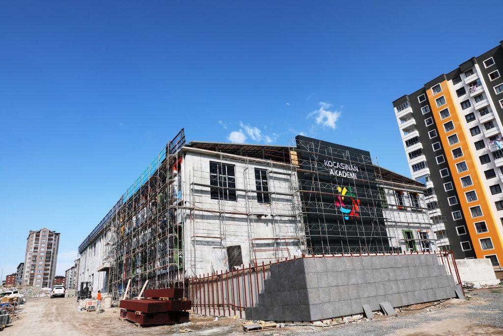 ERKİLET’E ÇOK AMAÇLI MODERN TESİS