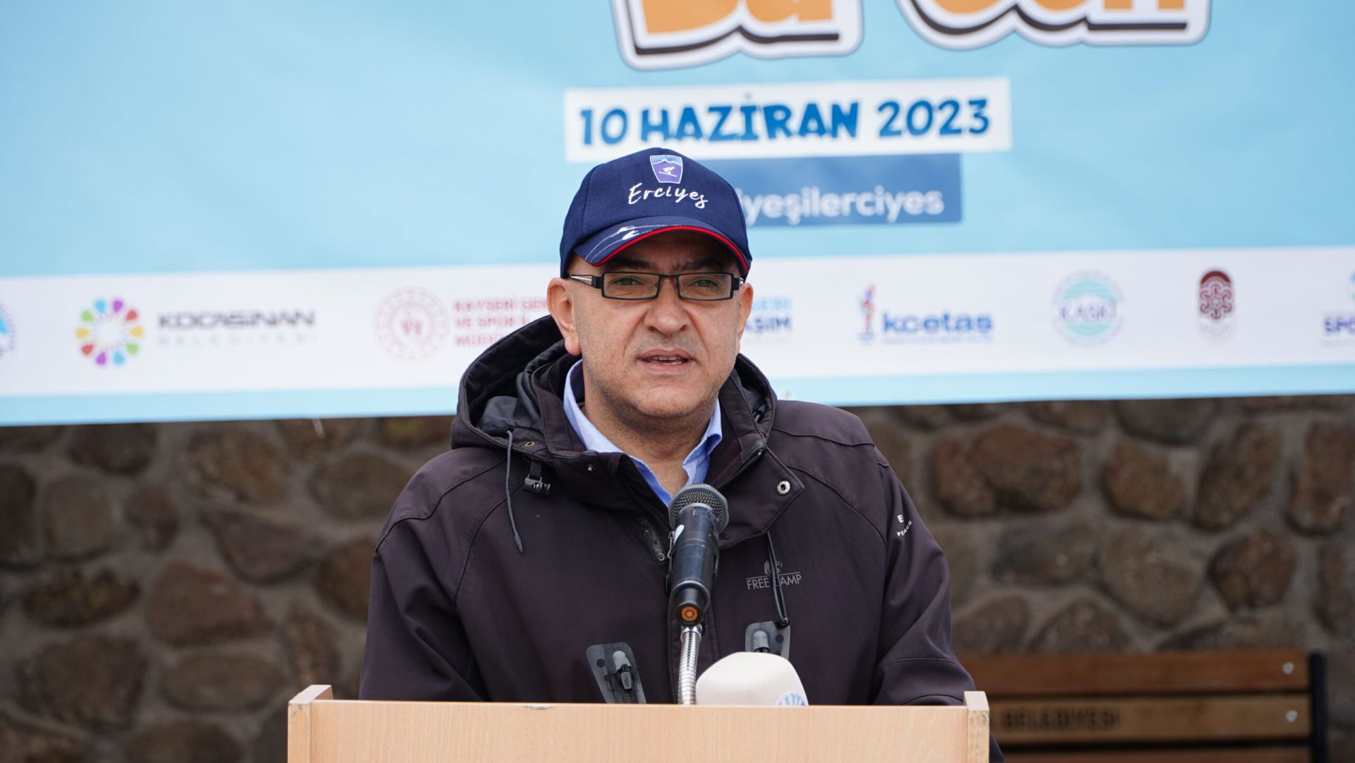 ERCİYES’TE 5.1 TON ATIK ÇÖP TOPLANDI