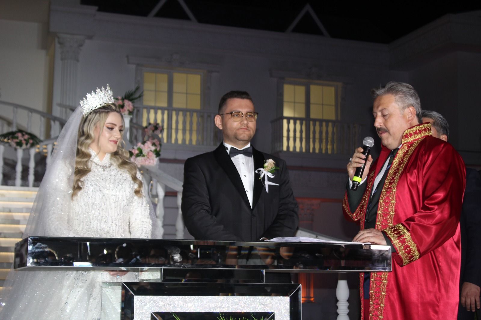 Büyükkılıç ve Yılmaz ailelerinin mutlu günü