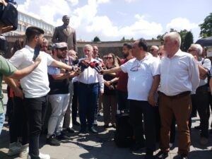 Özkan, “Adaleti keşke kendi içimizde uygulayabilsek”