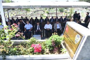 Vali Çiçek Ve Başkan Büyükkılıç’tan 15 Temmuz Şehidi Doğanay’a Ziyaret