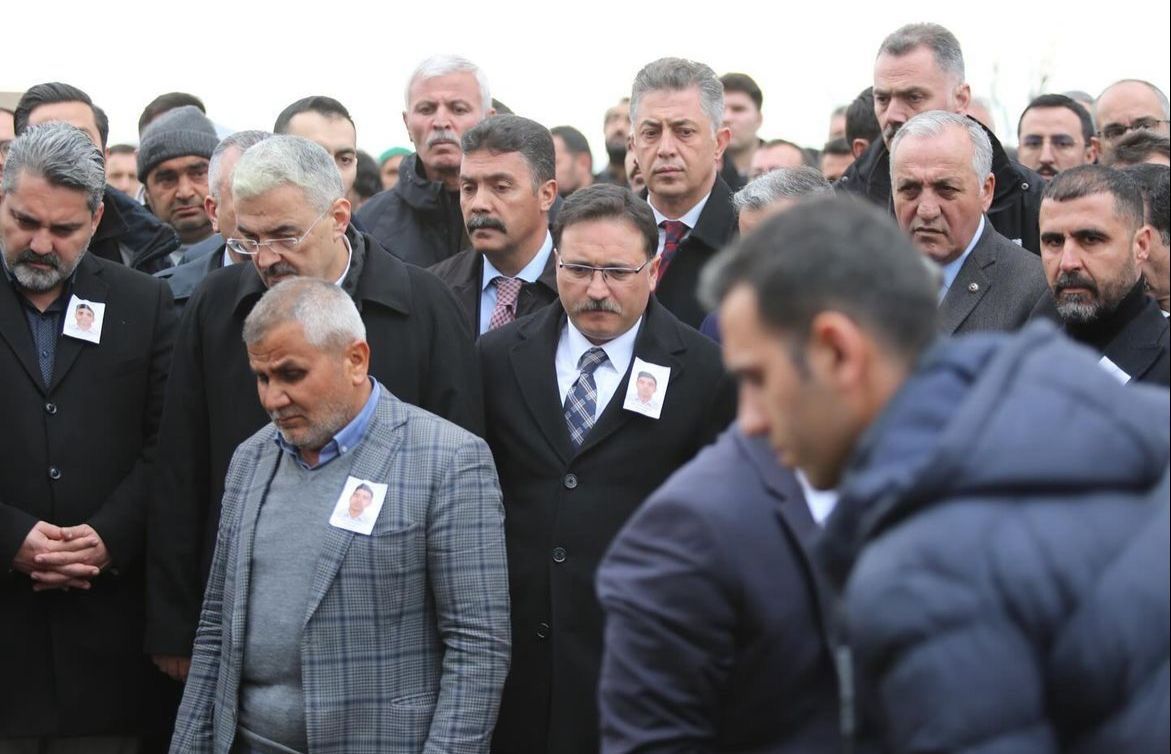 Şehit polis memuru İlker Duran son yolculuğuna uğurlandı