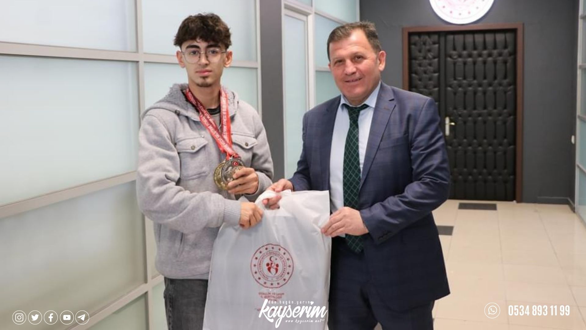 Bilek Güreşçileri 10 madalyayla döndü