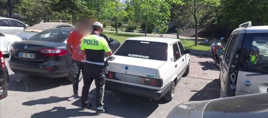 Kayseri’de drift atan sürücüye 32 bin 233 lira para cezası uygulandı