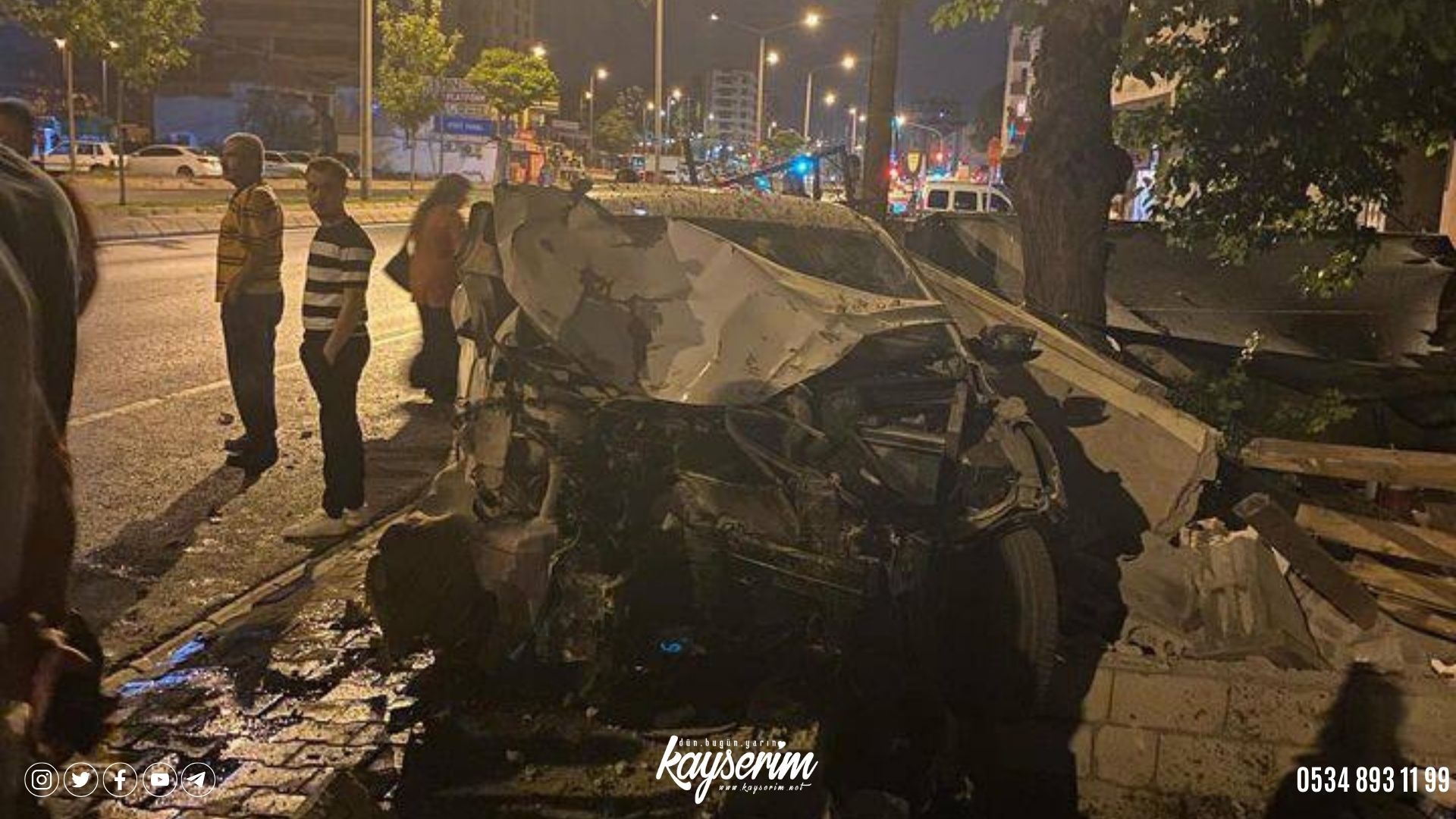 Kayseri’de kontrolden çıkan araç duvara çarptı