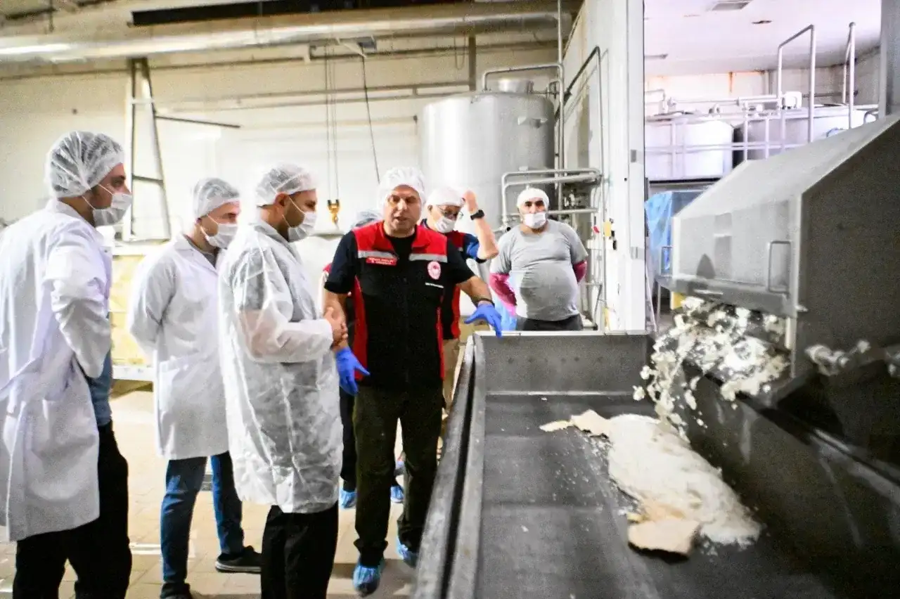 Gıda işletmelerine eş zamanlı denetim yapıldı
