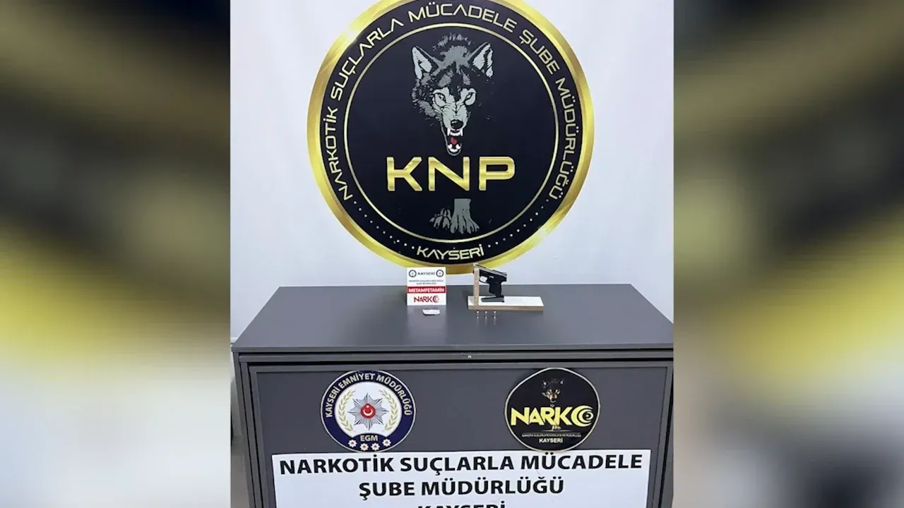 Narkotik operasyonunda 8 kişi yakalandı