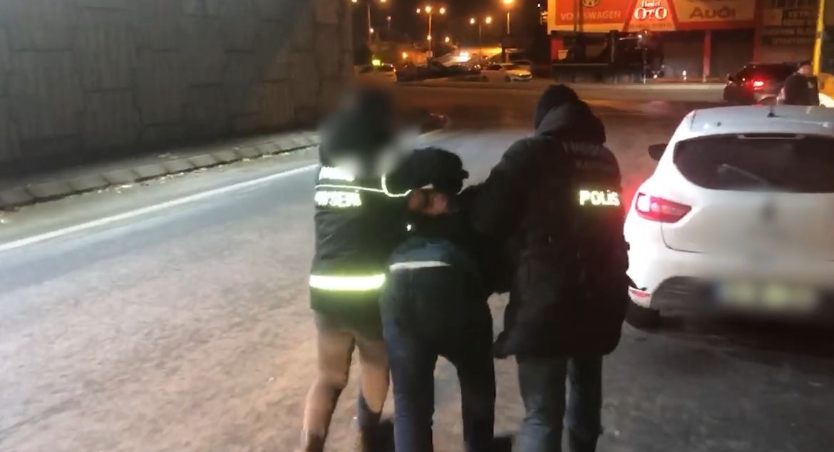 Uyuşturucu madde piyasaya sürülmeden yakalandı: 1 gözaltı