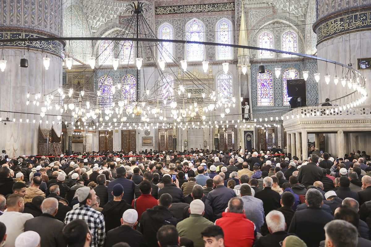 Bayram namazı hutbesi nasıl okunur?