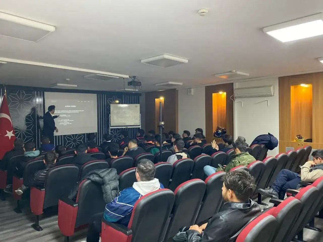 Motosikletlilere bilgilendirme semineri düzenlendi