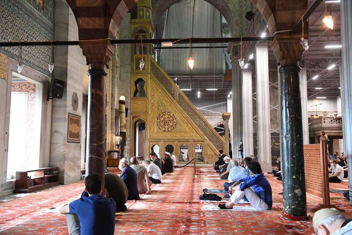Bayram namazı hutbesi nasıl okunur?
