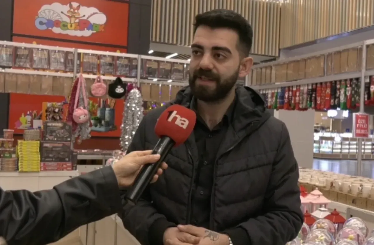 Yılbaşı hediyeleri, reyonları rengarenk süsledi
