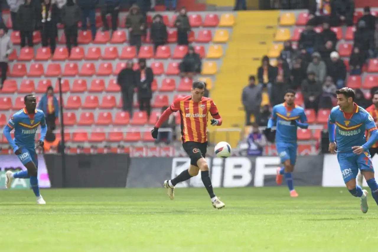 Kayserispor-Göztepe: 1-0 (MAÇ SONUCU)