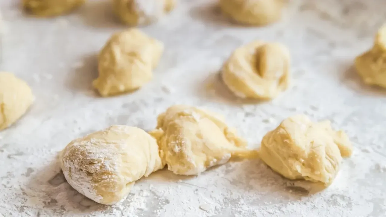 Baklavalık Un Nasıl Olmalı?