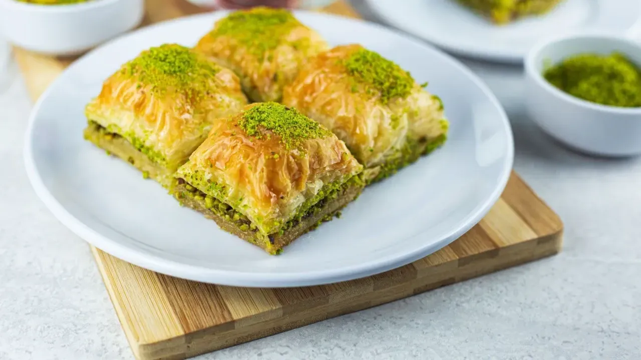 Baklavalık Un Nasıl Olmalı?