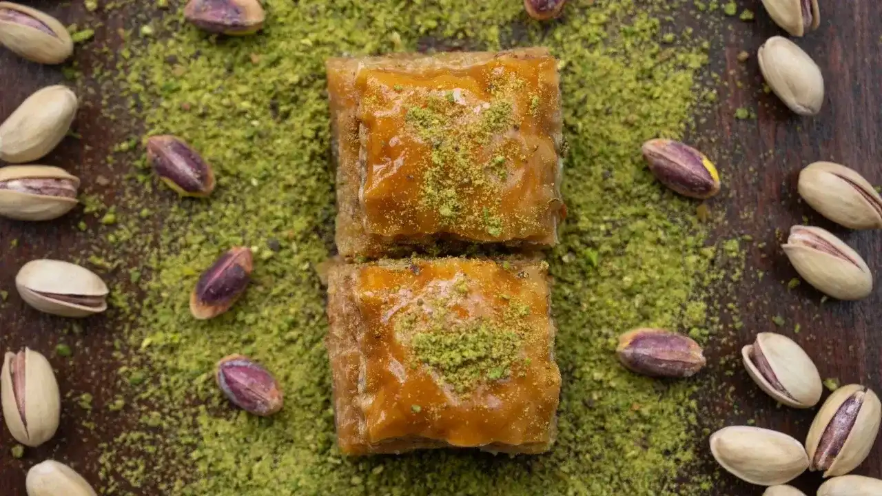 Baklavalık Un Nasıl Olmalı?