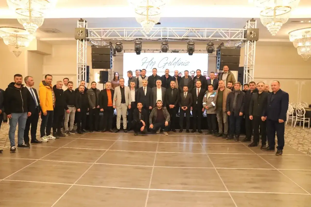 Hizmet-İş Sendikası Kayseri Şubesi’nden birlik ve dayanışma iftarı