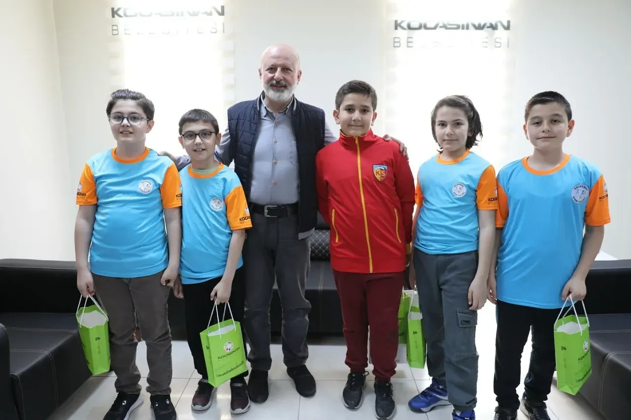 Başkan Çolakbayrakdar: