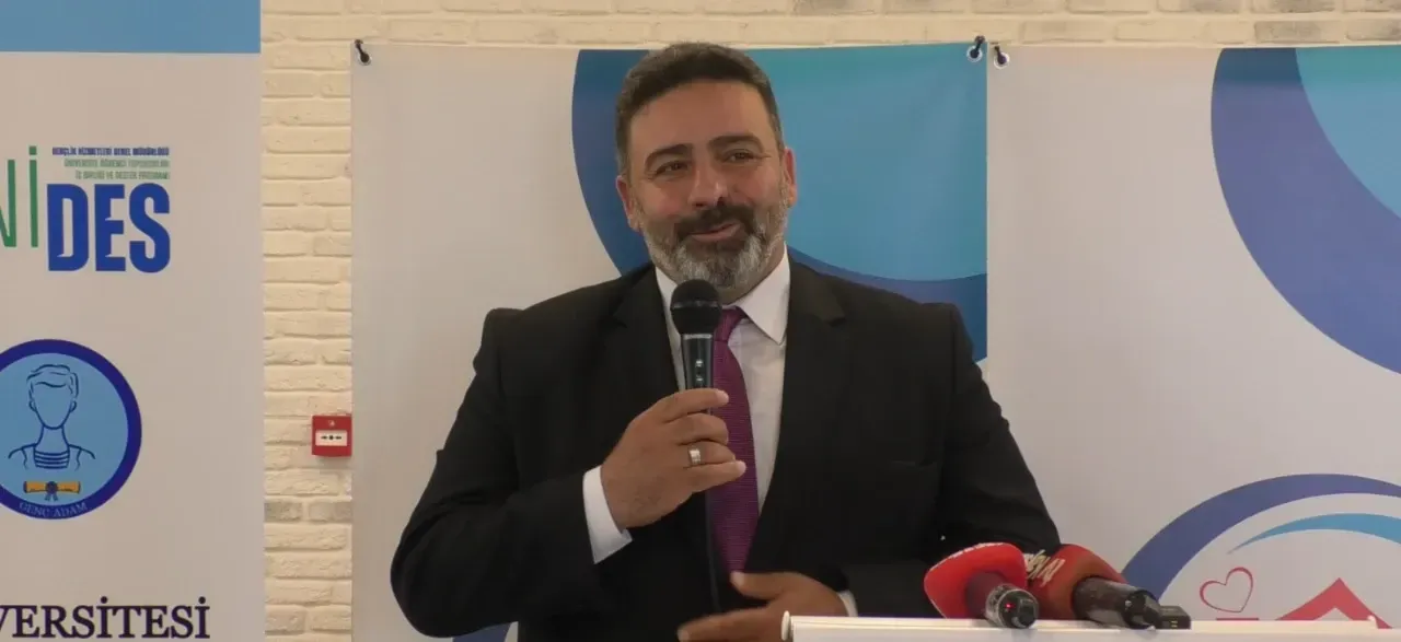Rektör Karamustafa: “Toplumun temel taşı olan aile mefhumunu koruyacağız”