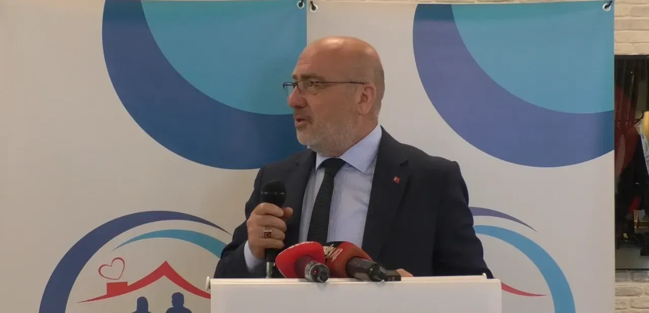 Rektör Karamustafa: “Toplumun temel taşı olan aile mefhumunu koruyacağız”